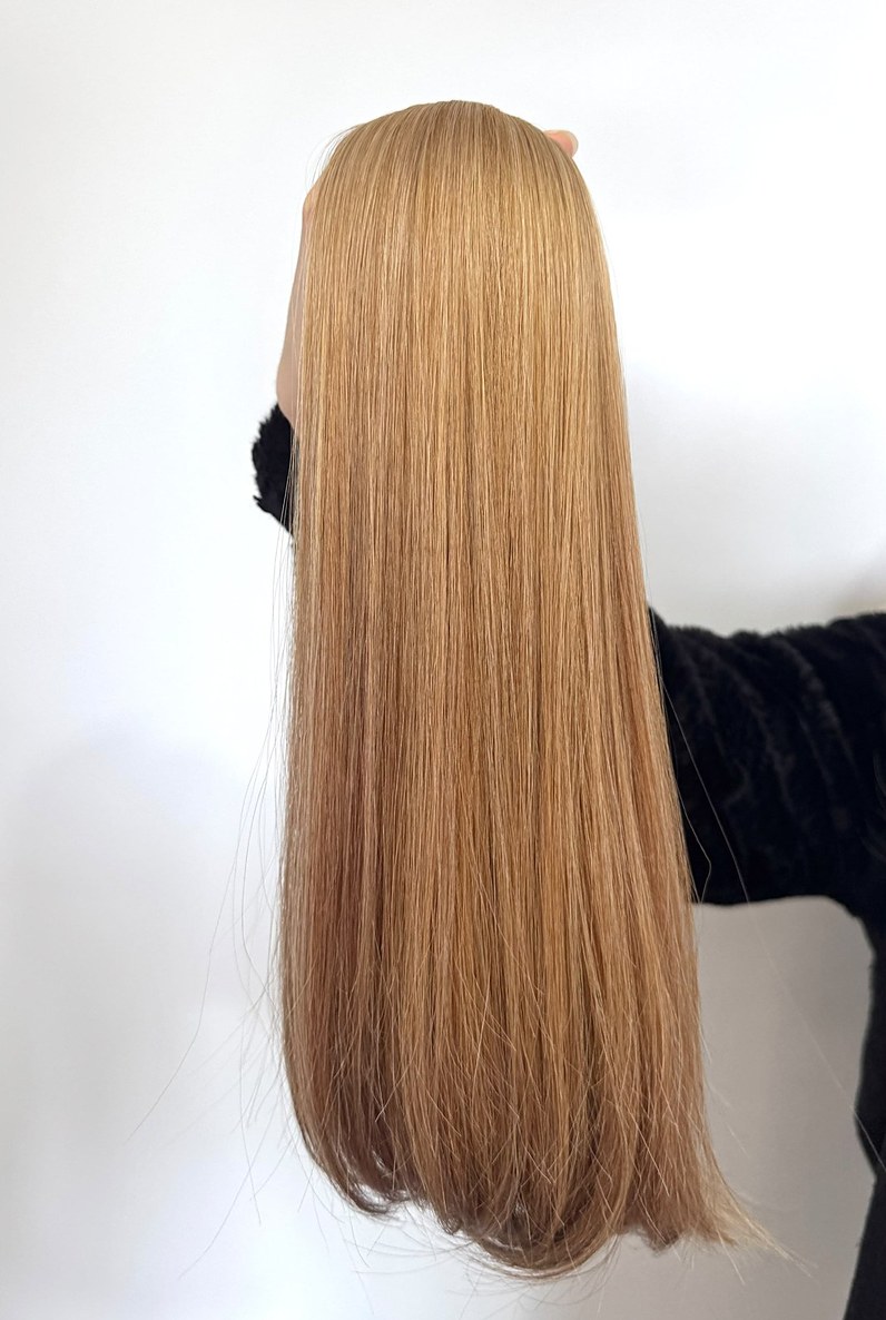 Cabelo loiro dourado